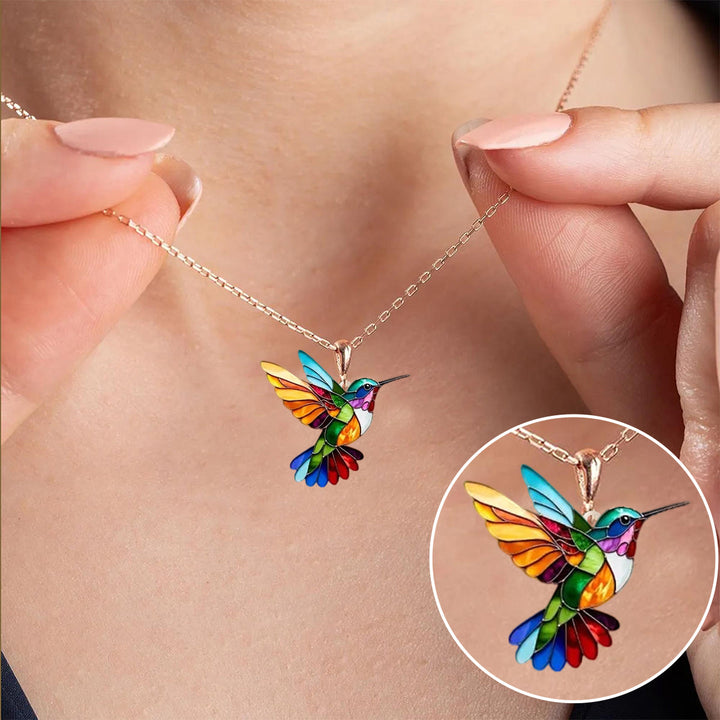Collier coloré avec des colibris