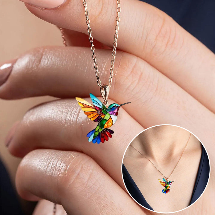 Collier coloré avec des colibris