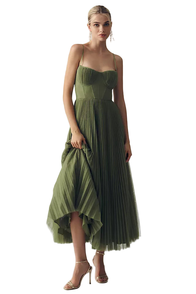 Claire - Robe Plissée Élégante