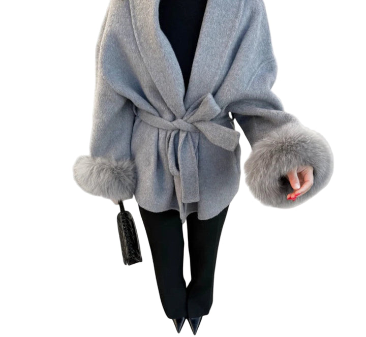 Woolcat™ – Manteau Élégant avec Détails en Fausse Fourrure