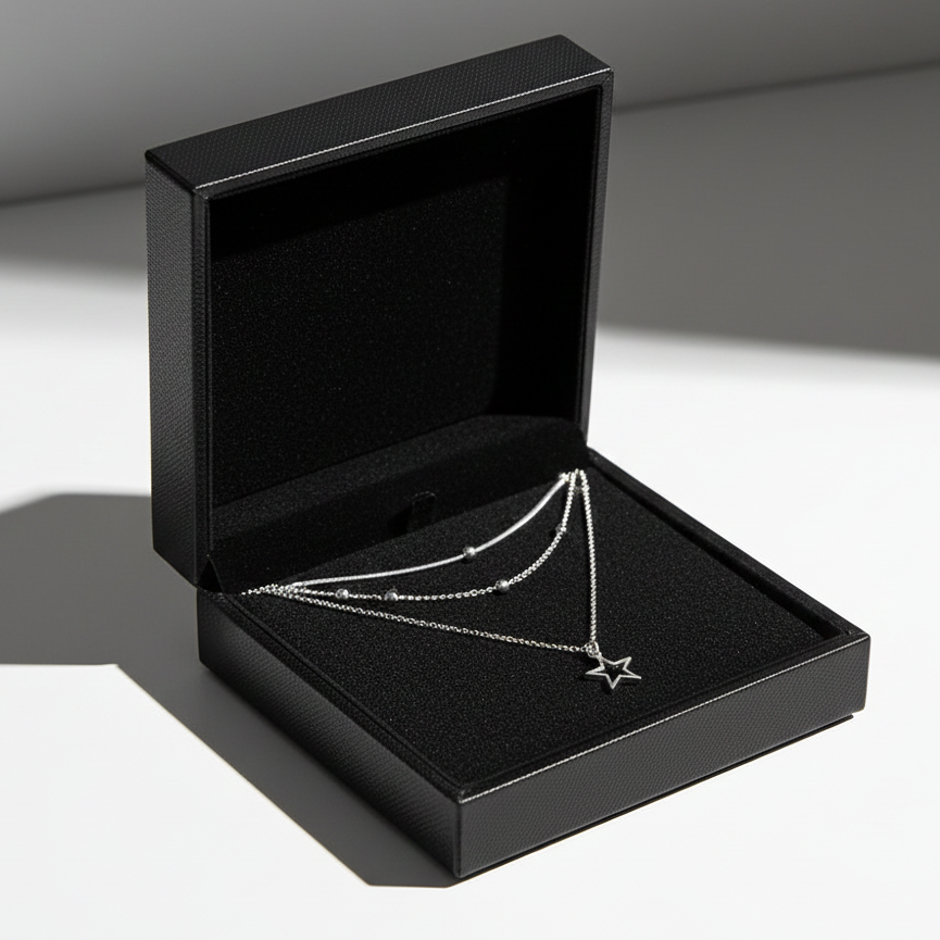 Collier Étoile en Argent Vintage