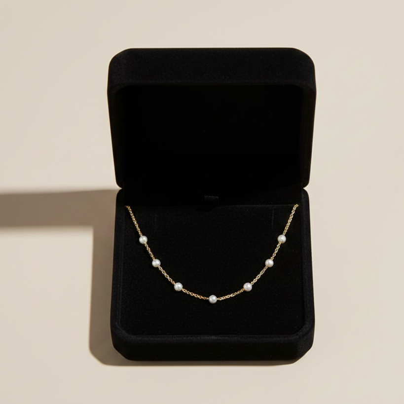 Collier à chaîne avec perles